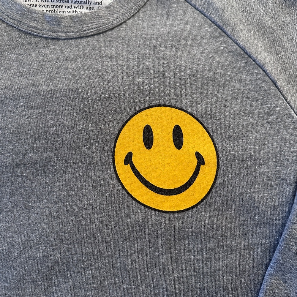 👍🏻 Aviator Nation Heather Gray Grey Smiley crewneck size large - Picture 2 of 7